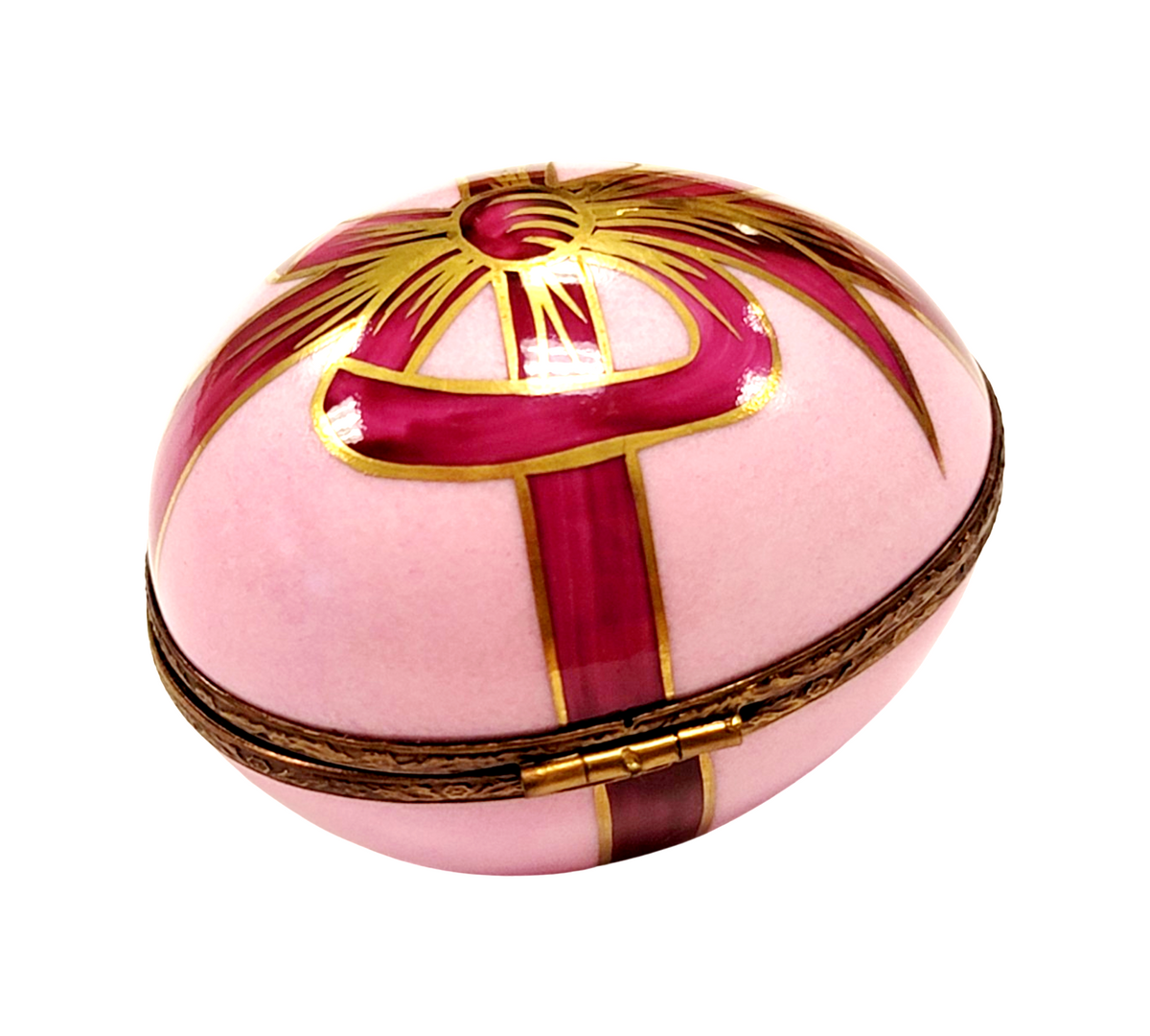 Painted details on the Rabbit Inside Pink Egg Easter Limoges box, French art in miniature