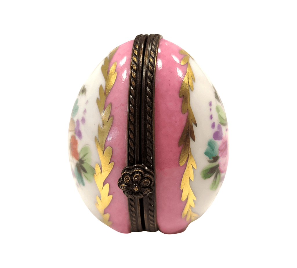 The painter's artistry shows on this Pink Oval Flowers Vertical Picture Frame Limoges box