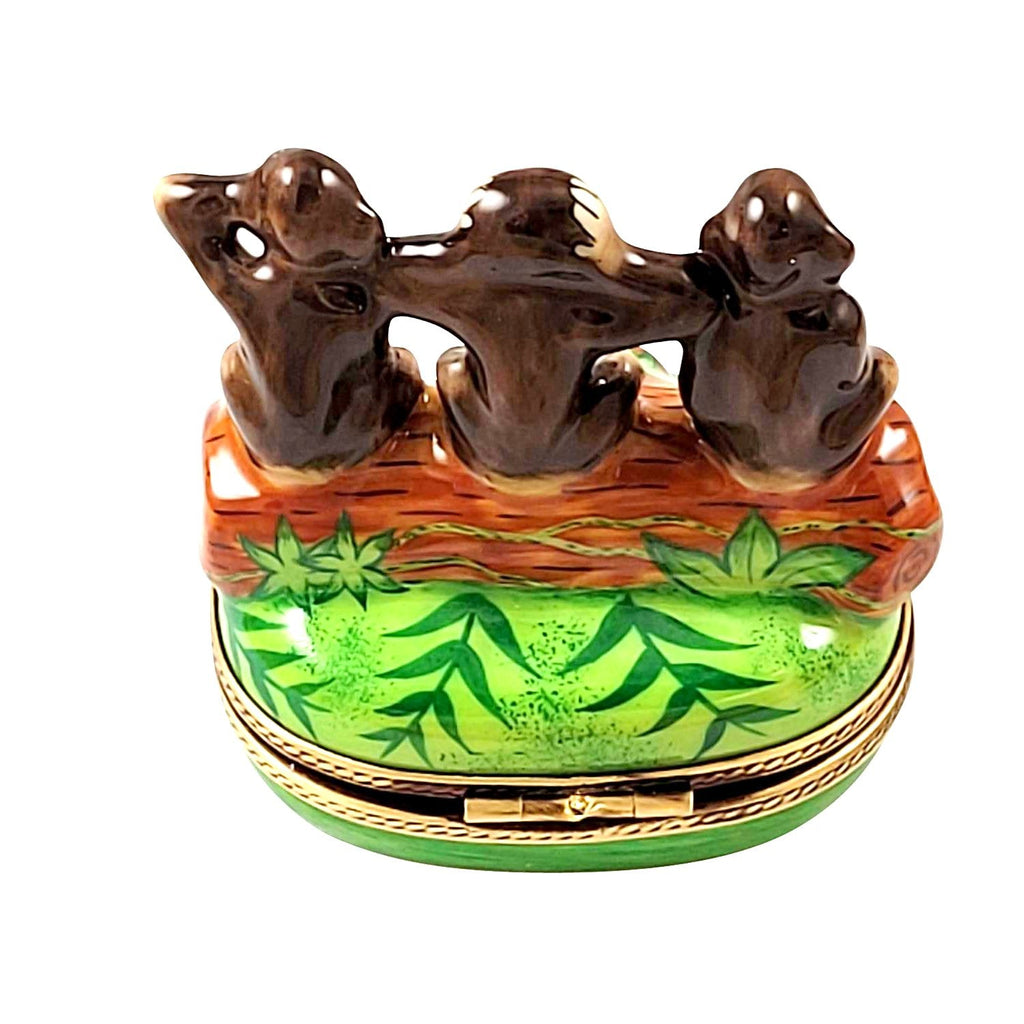 Reverse of the 3 Wise Monkeys Hear See Speak No Evil Limoges box, painted all the way around