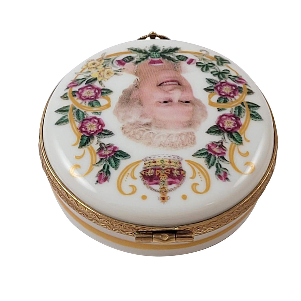 Queen Elizabeth United Kingdom England Limoges Box, view 2