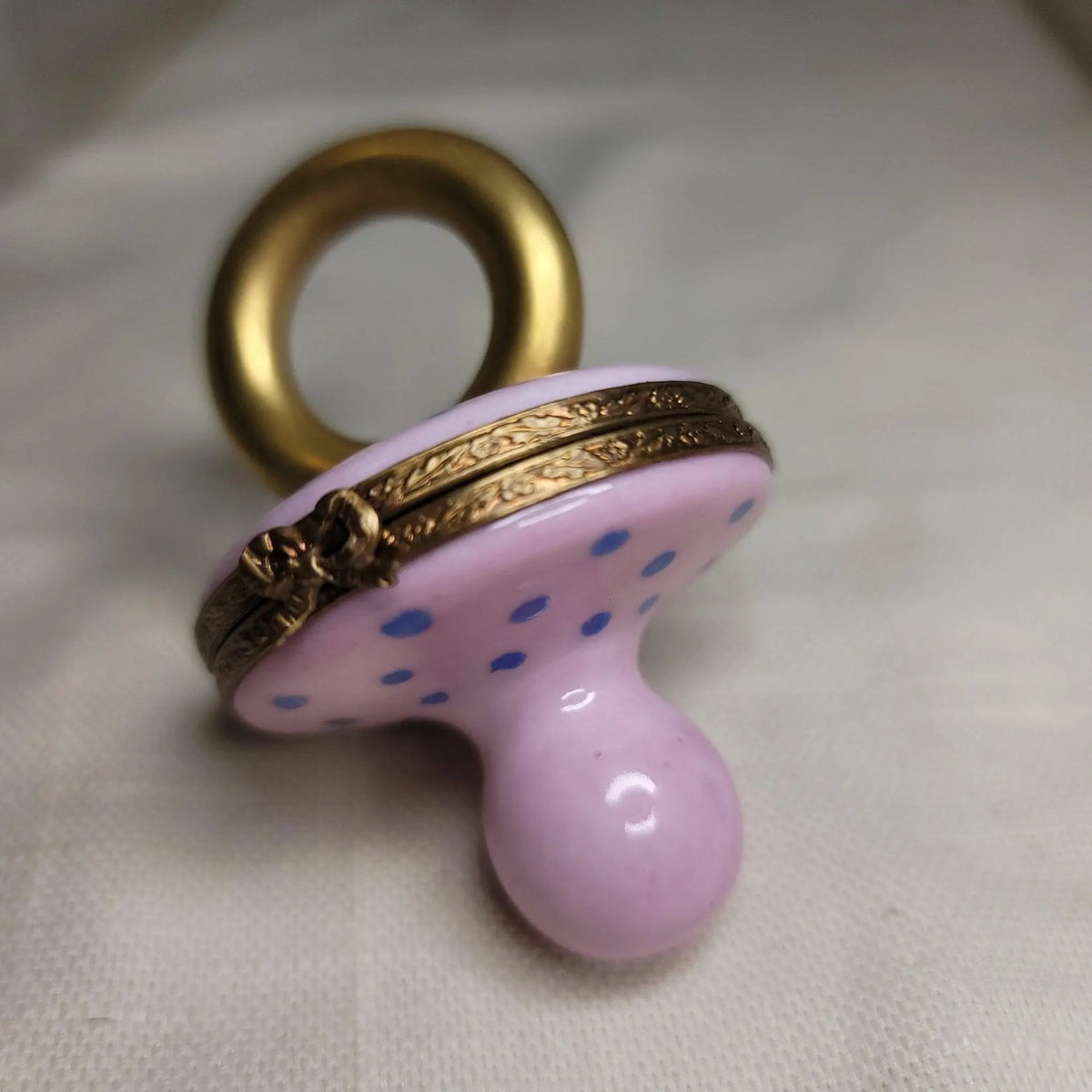 A thoughtful gift for Francophiles: the Pink Pacifier Baby Limoges box