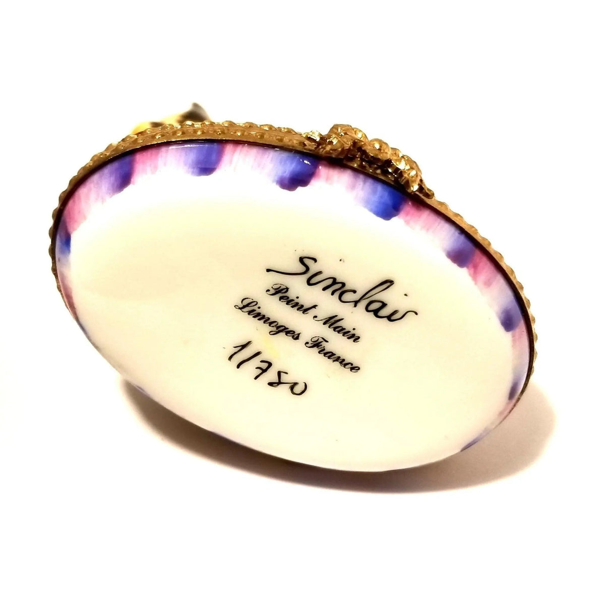 Scottish Terrier Dog Number 1 of 750 Limoges box, an heirloom-quality piece for collectors