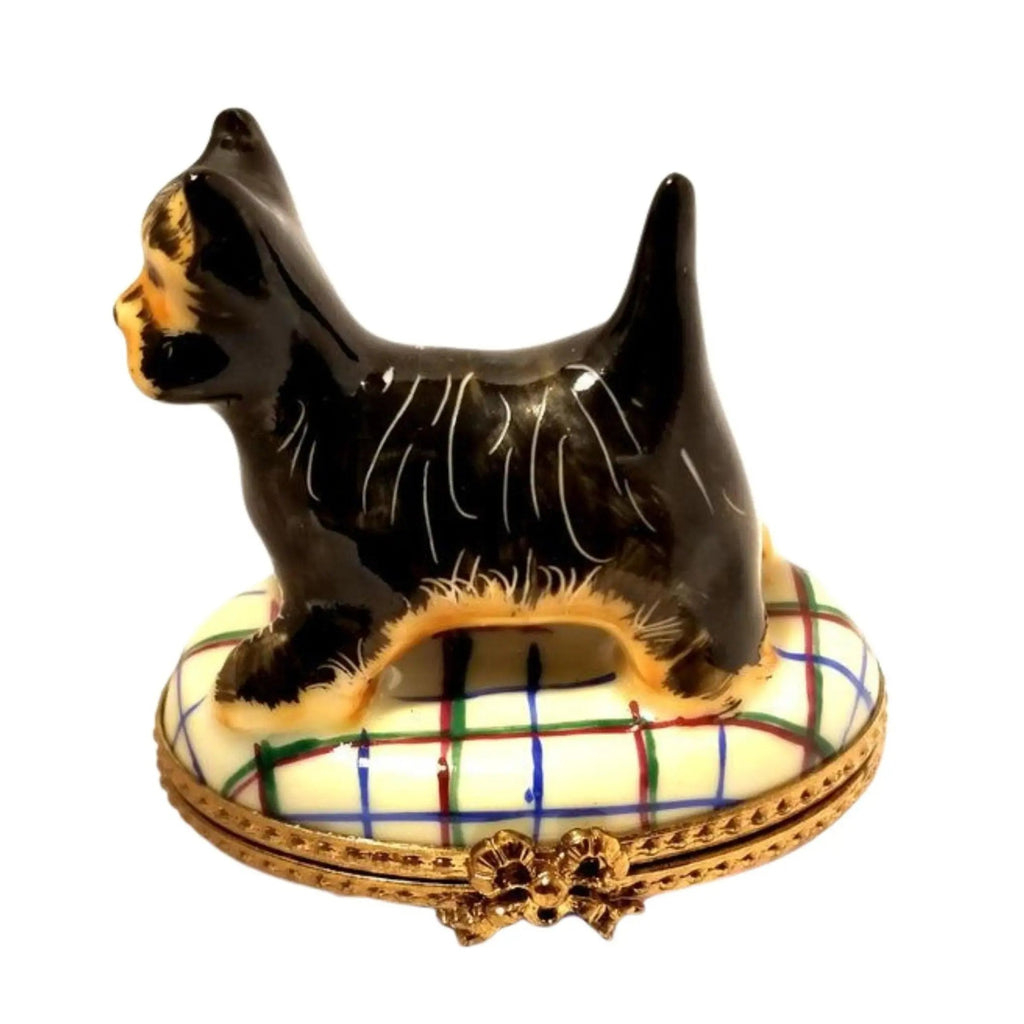 Scottish Terrier Dog Number 1 of 750, view 6