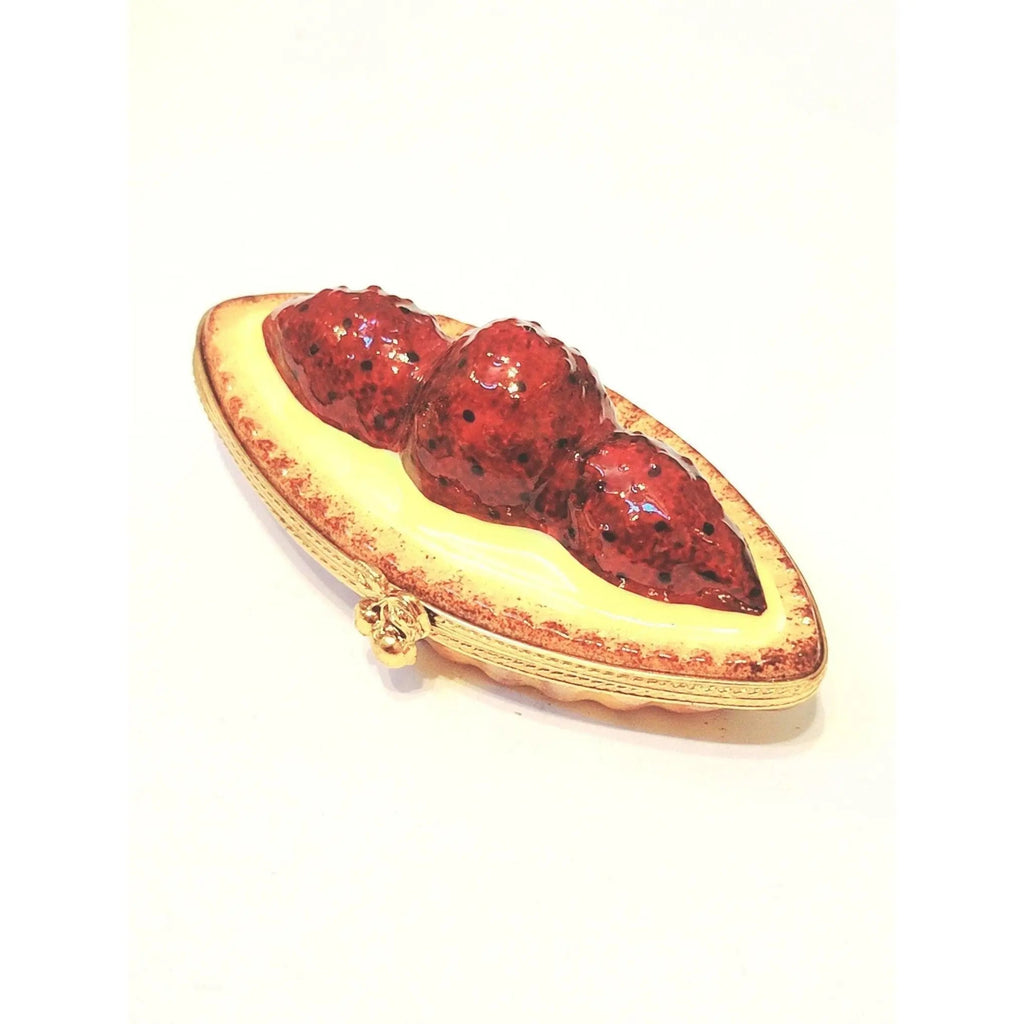 Strawberry Tart Tartlet Limoges Box, view 2