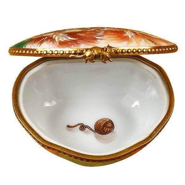 Studio Collection Two Cats Limoges box painted by hand in Limoges, France, a gift to treasure