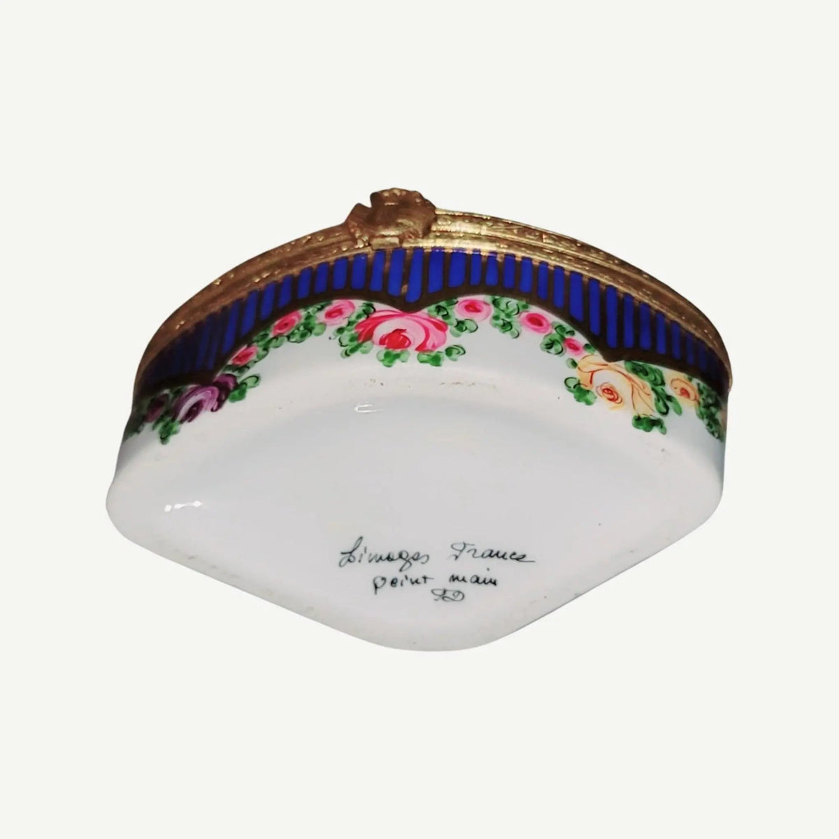 Swans Traditional Sevre Roses Limoges box painted by hand in Limoges, France, a gift to treasure