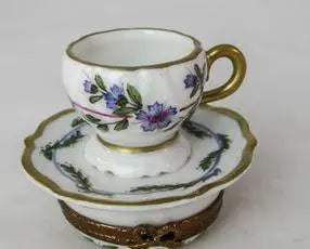 Gift idea for someone who loves France: Tea Cup Purple Flowers Limoges box
