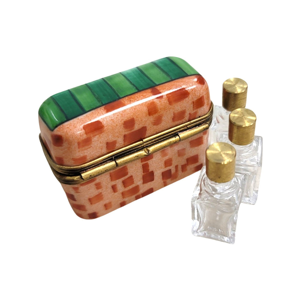 Every brushstroke by hand on the 3 Perfume Cafe Limoges box from France