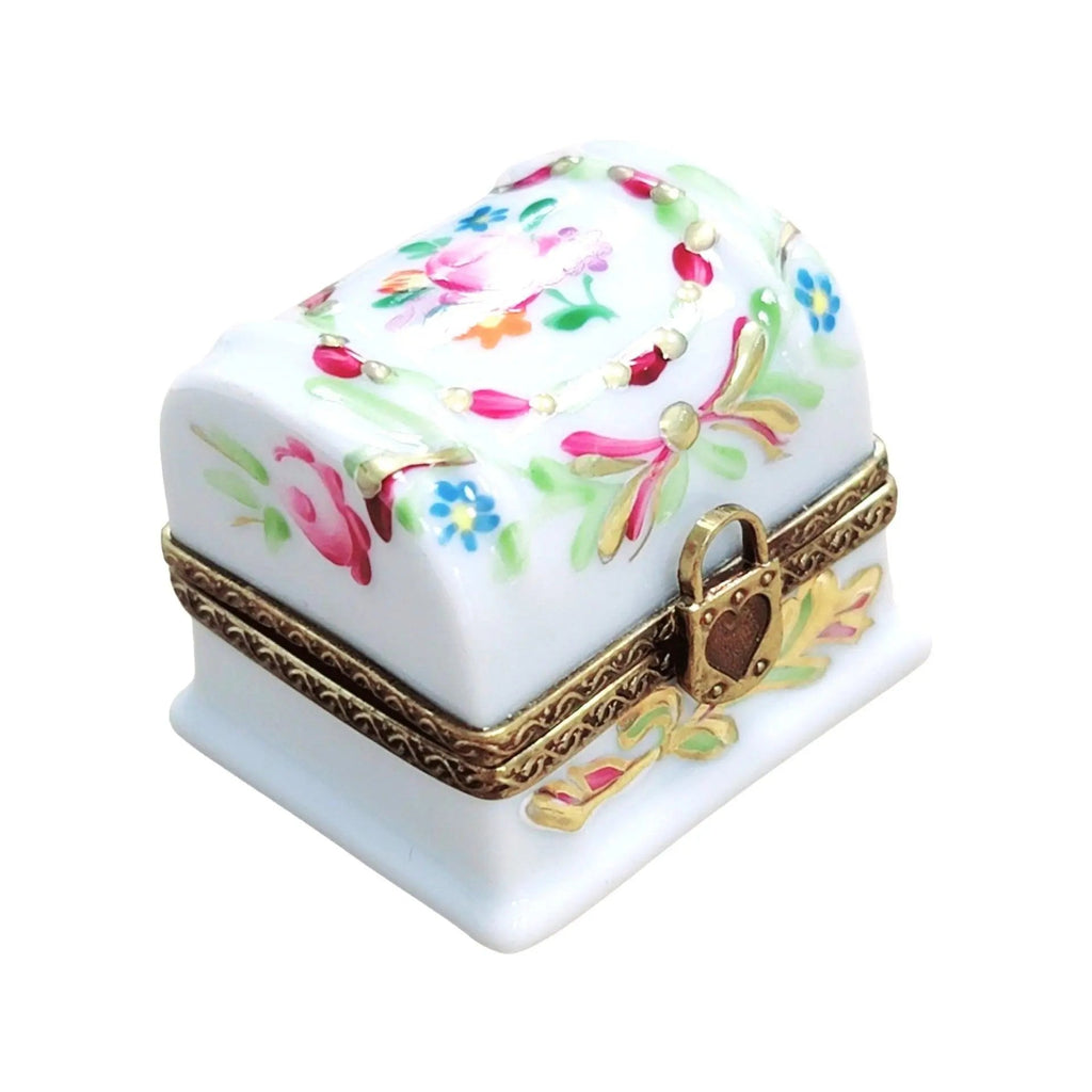 White Chest Roses Locket Clasp Box, view 3