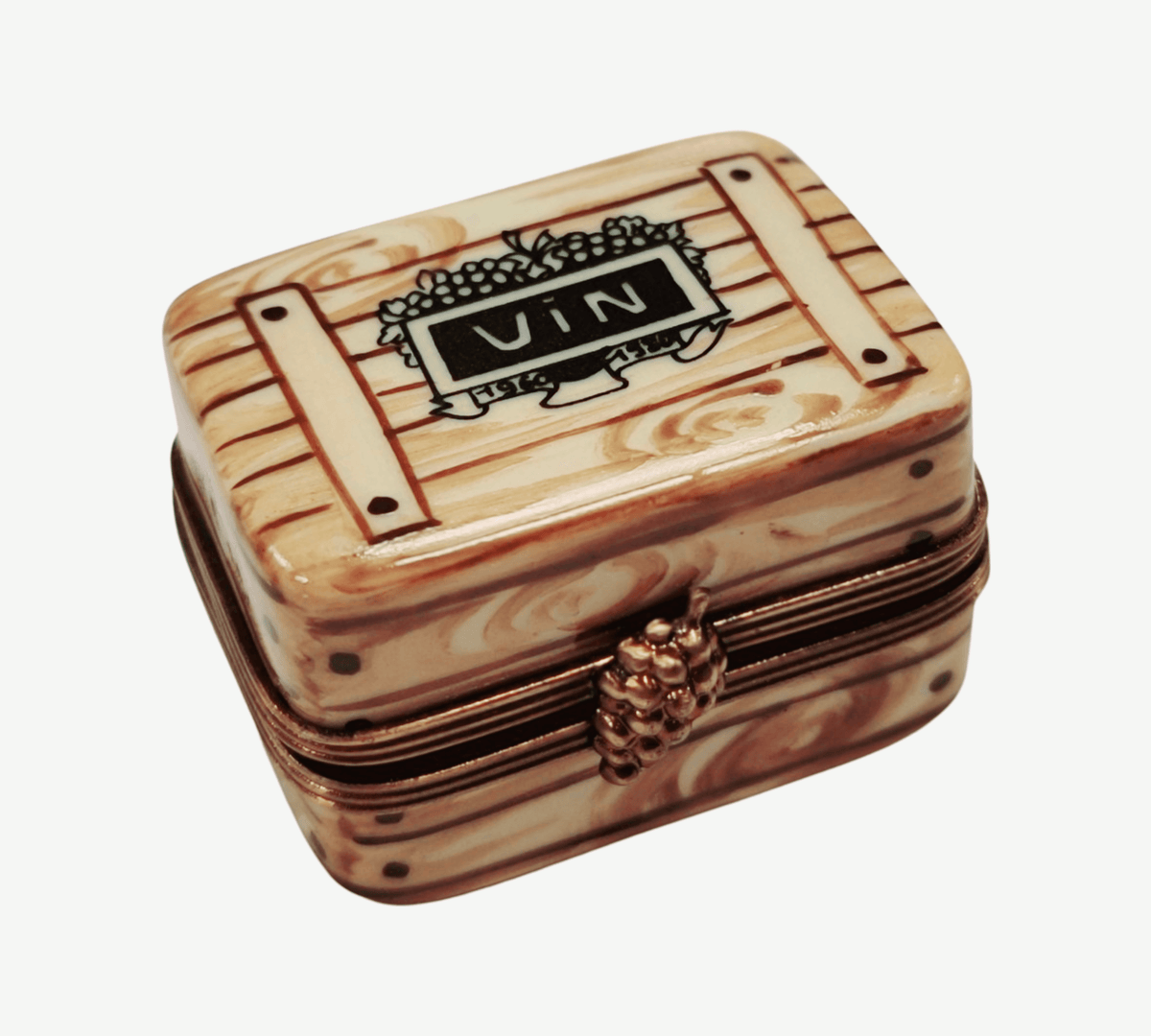 A thoughtful gift for Francophiles: the 3 Bottles Wine Limoges box