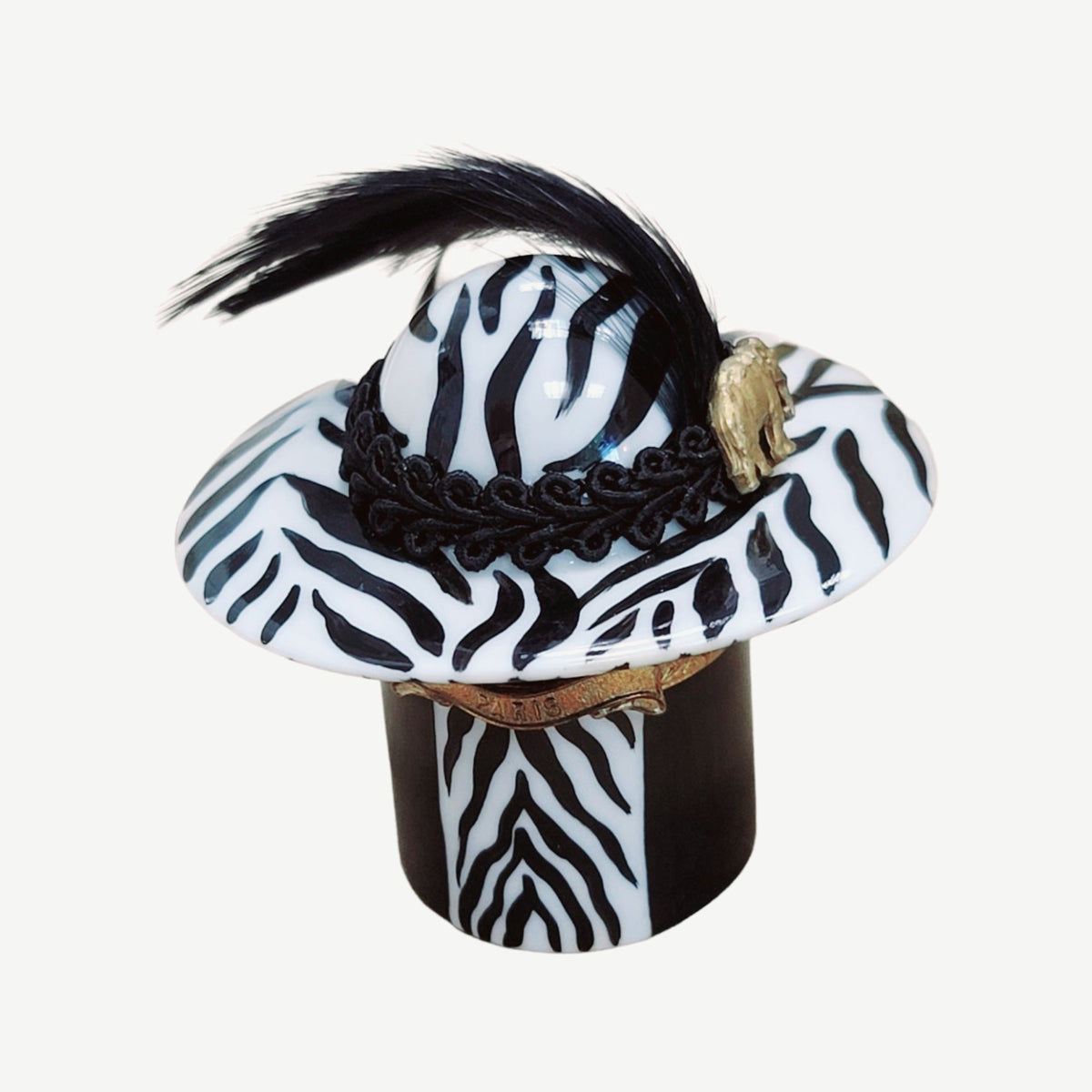 Zebra Hat Fashion Figurine Limoges Box, view 3