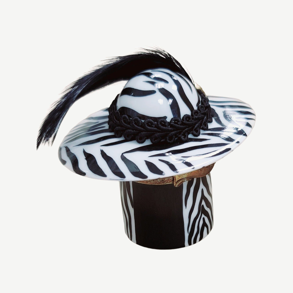 Zebra Hat Fashion Figurine Limoges Box, view 5