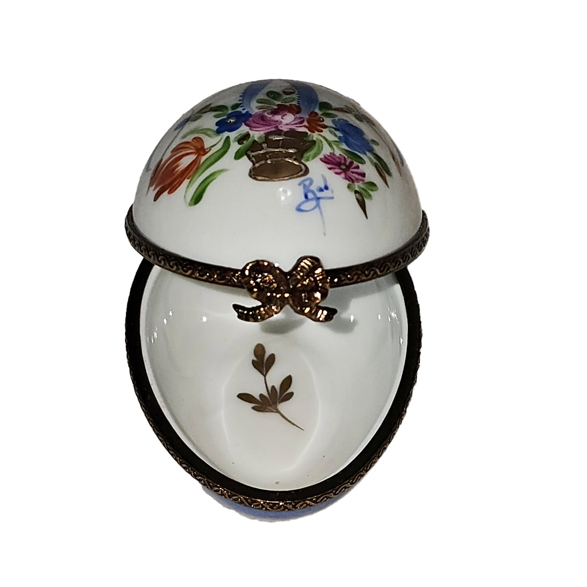 Blue Porcelain Egg w Painted Bow Flowers Marie Antoinette, view 2