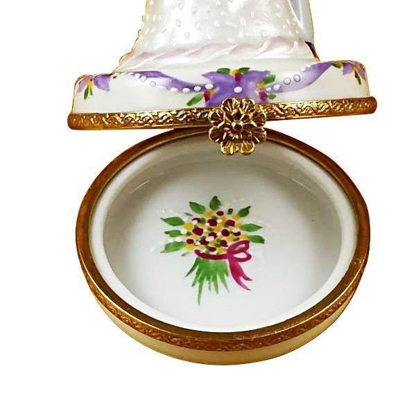 The painter's artistry shows on this Dancing Bride Groom for Wedding Day Limoges box