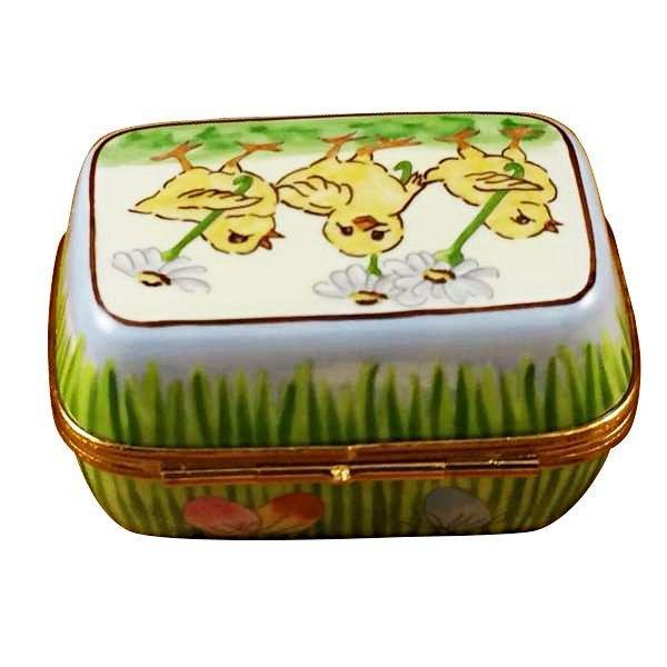 Easter Egg w Eggs Limoges Box USA, view 3