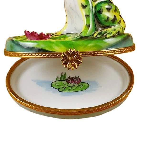 Frog on Lily Pad Limoges Box Shop, view 2