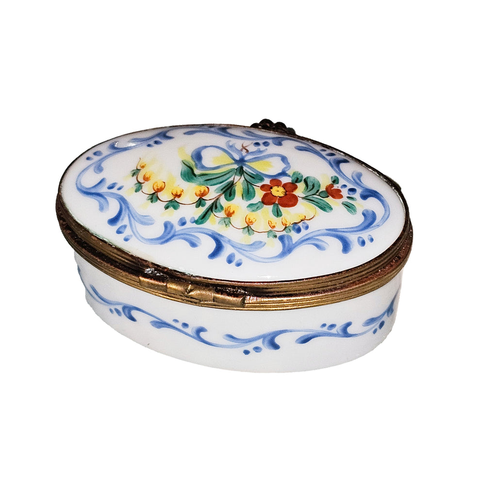 Light Blue w Bow and Flowers Oval Box, view 3