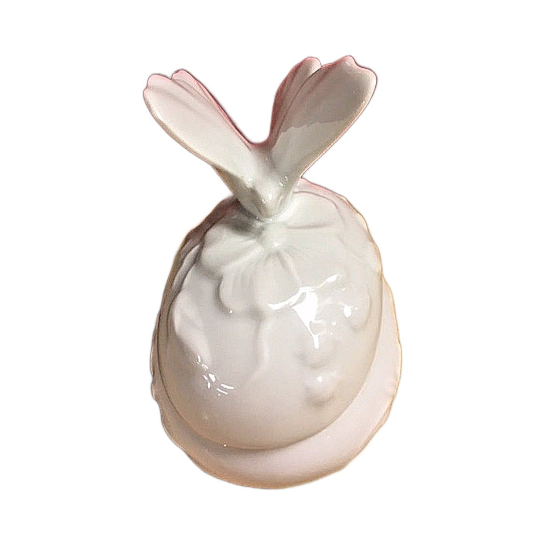 Another view of the white butterfly Limoges box, unhinged