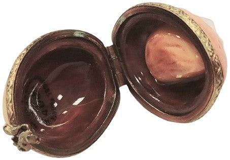 Gift idea for someone who loves France: Acorn Limoges box