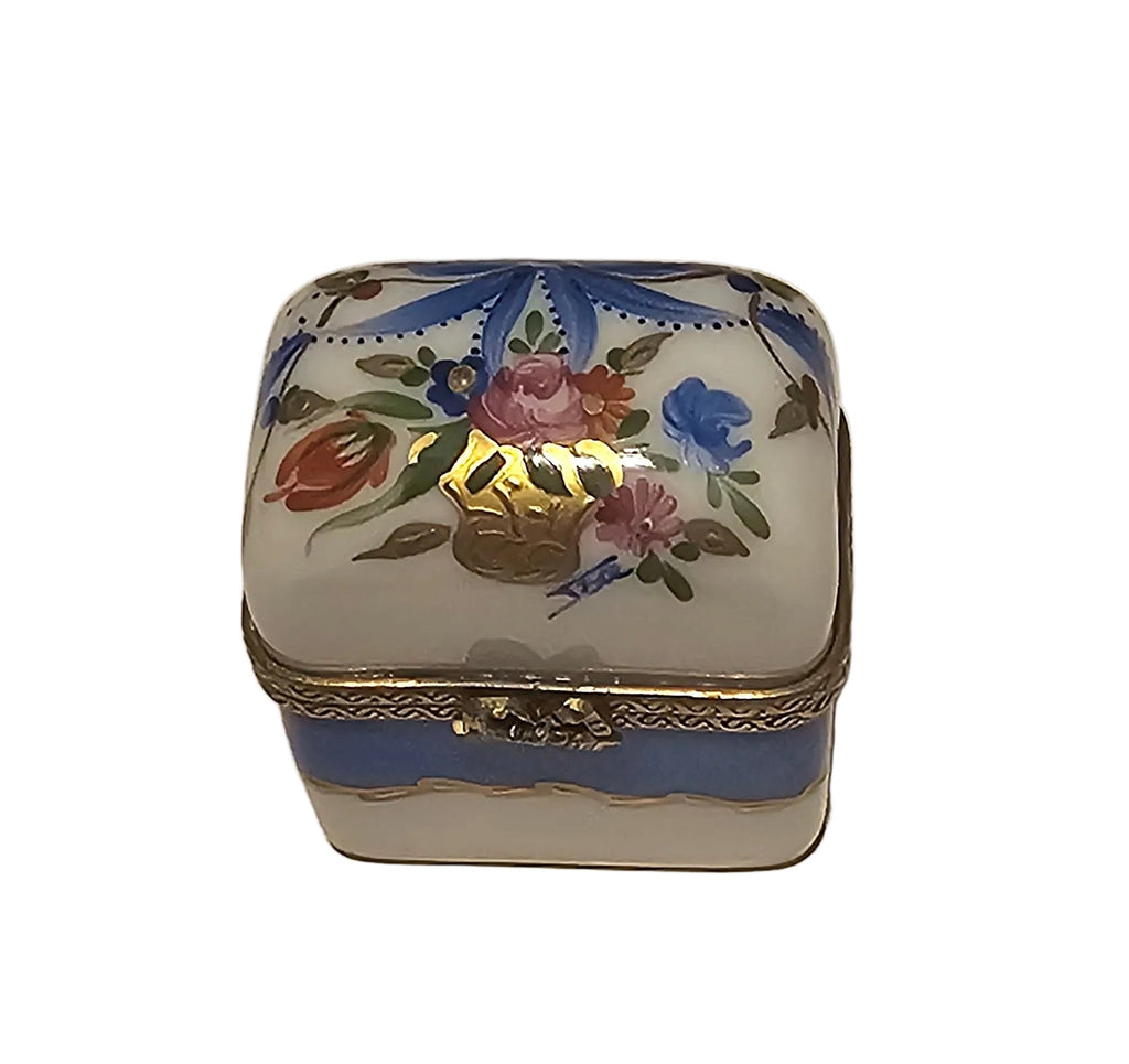 Madame Pompadour Double Perfume Porcelain Art Limoges Box, view 5