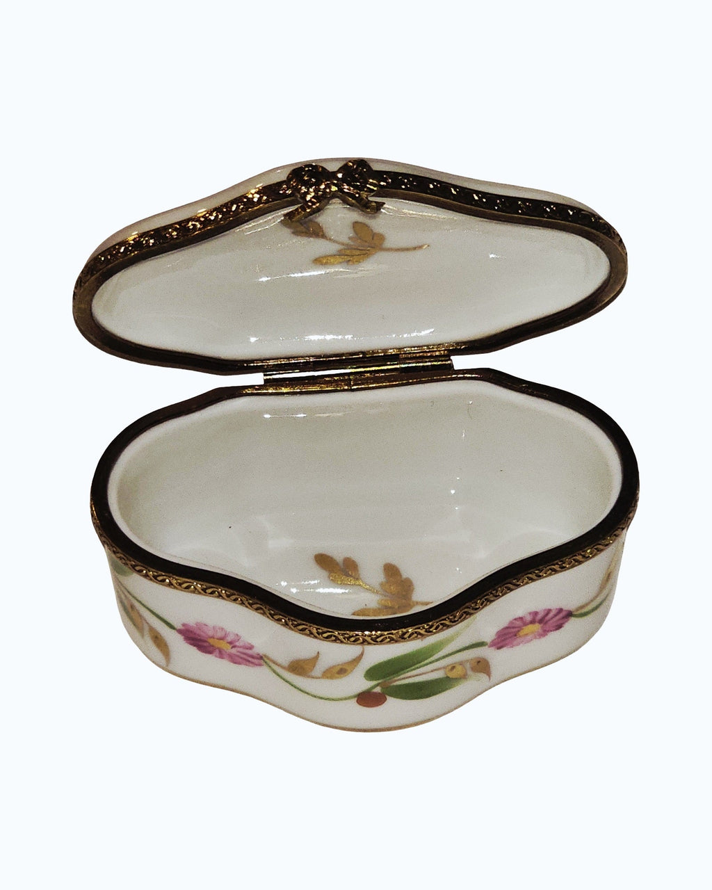 Scalloped Madam Pompadour Roses Limoges Box w Vine, view 2