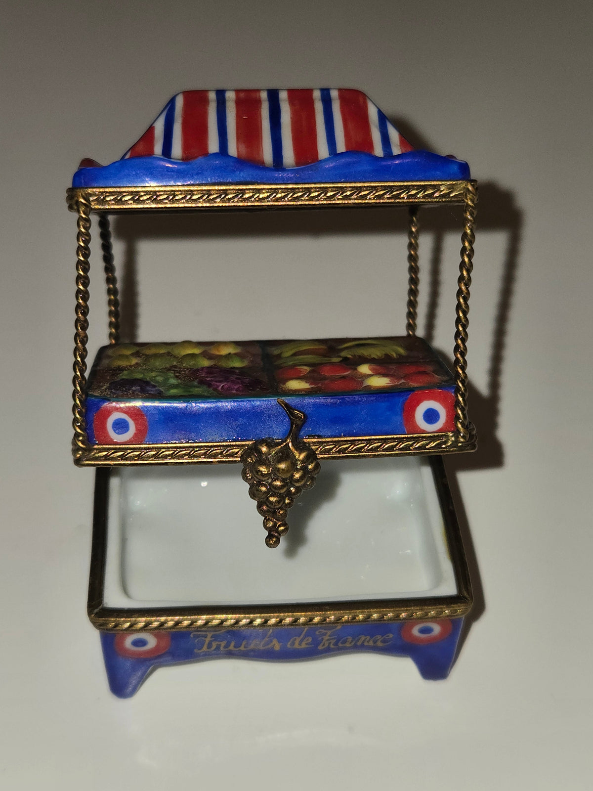 Blue Fruit Stand, view 3