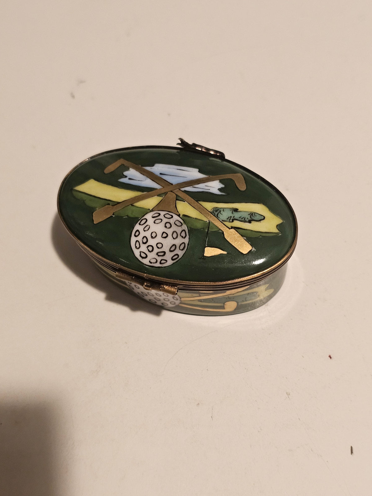 Oval Green Golf for Enthusiasts Limoges Box, view 5