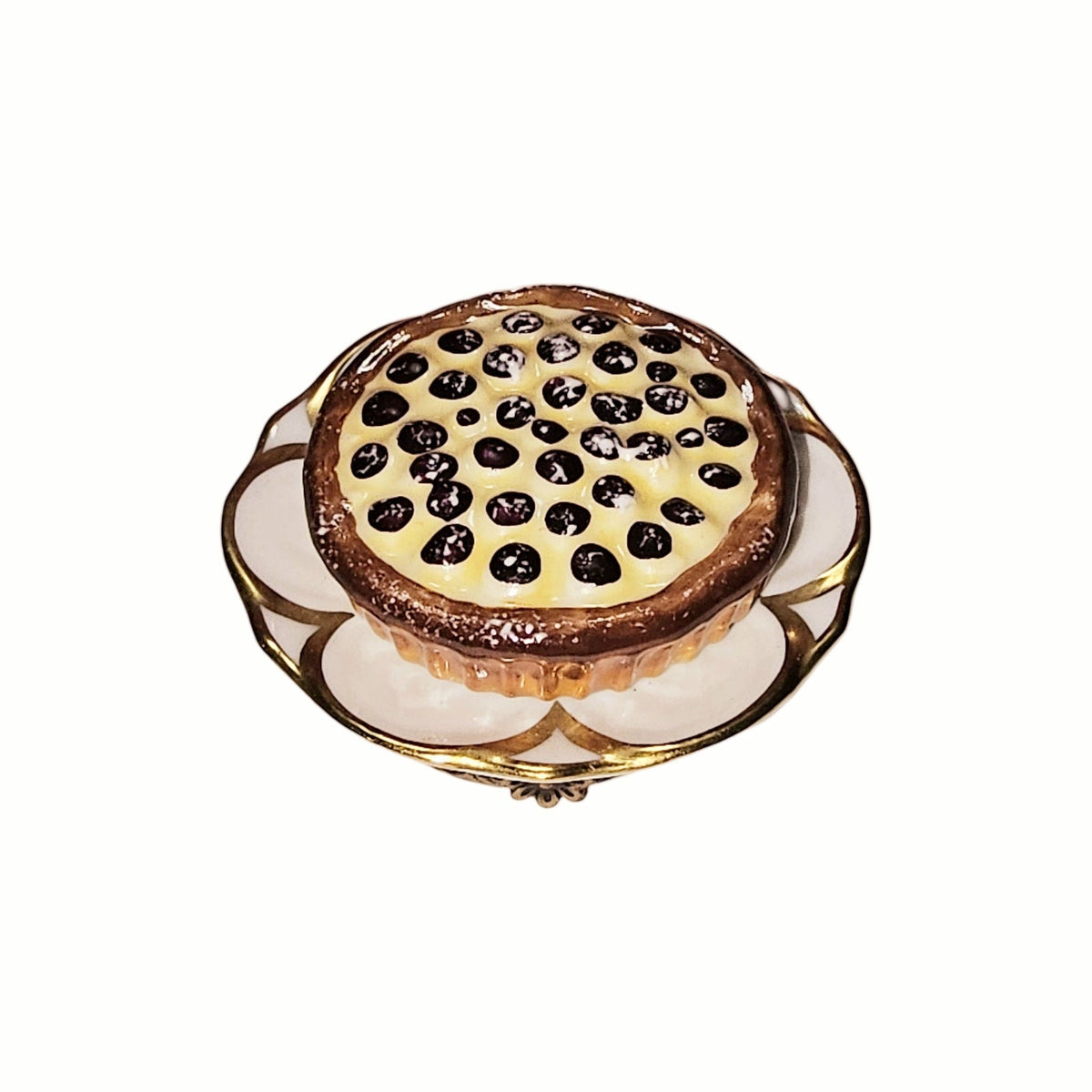 Prune Pie in Plate Limoges Box, view 2