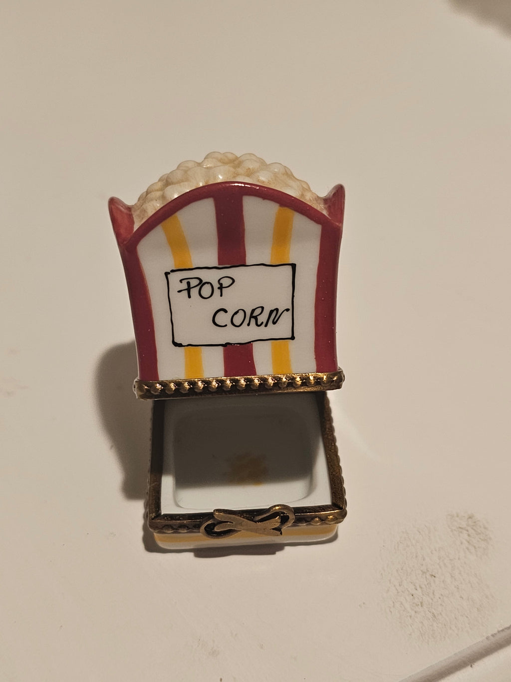 Popcorn Porcelain Art Object Limoges Box, view 2