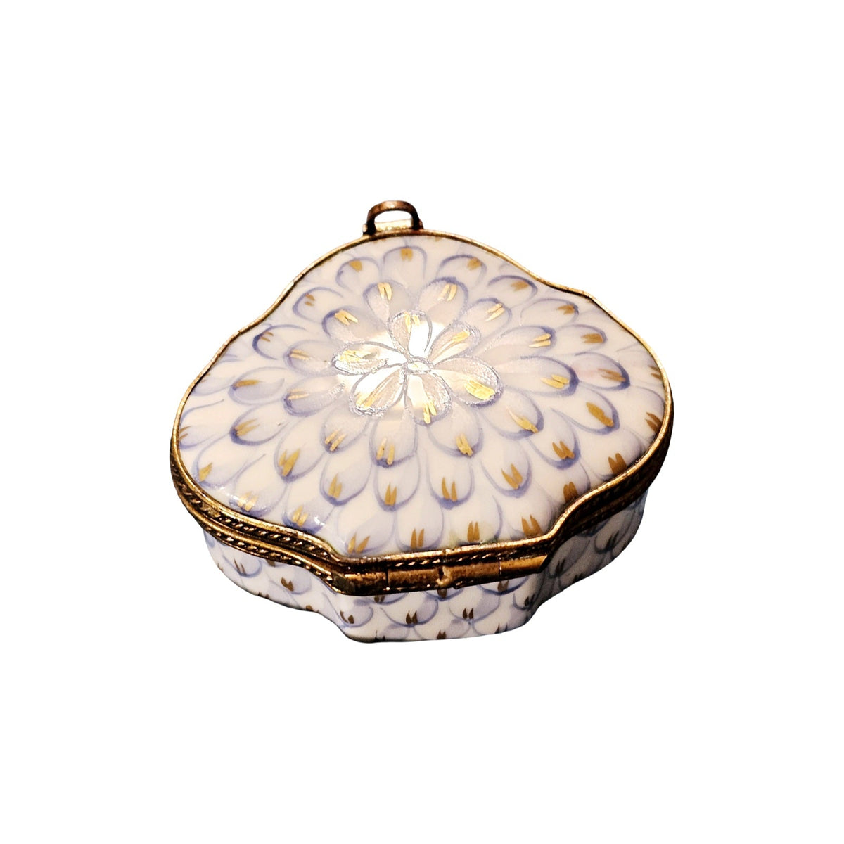 Blue Feathered Patterned on Scalloped Box Limoges, view 3
