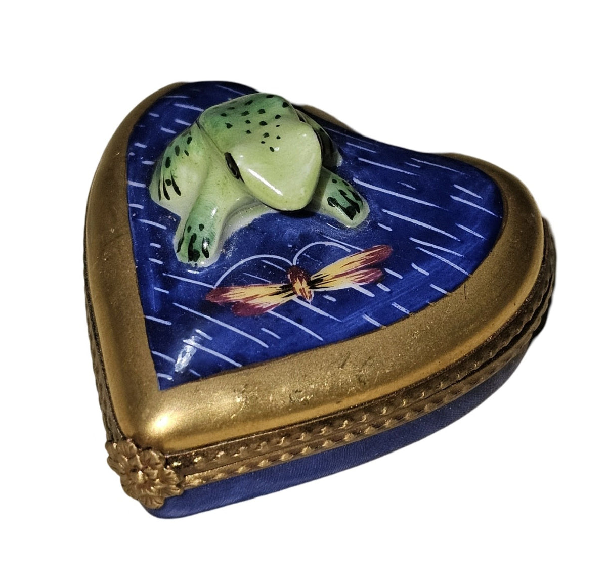 Frog on Water Heart Limoges Box, view 3