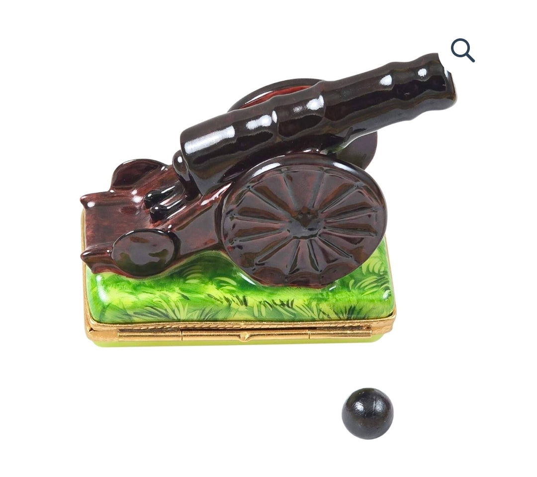 Cannon w Cannon Ball for War, view 3