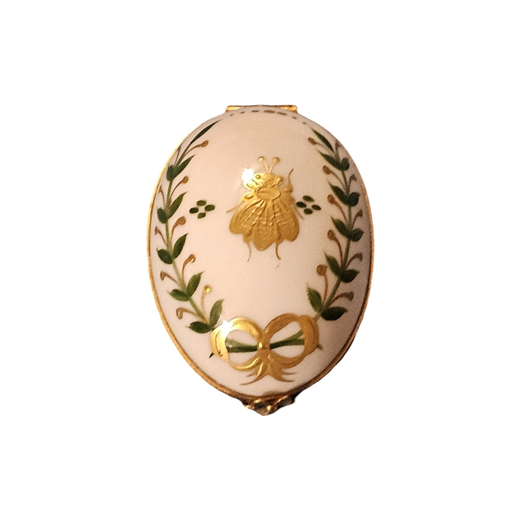 Golden Green Leaves on Egg Box, view 3