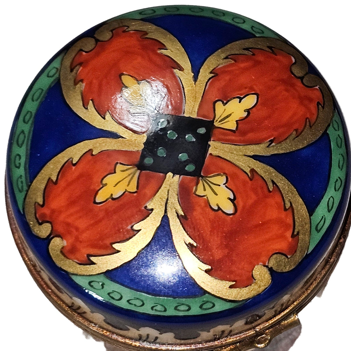Snazzy Tall Round Design on Dark Blue Limoges Box, view 4